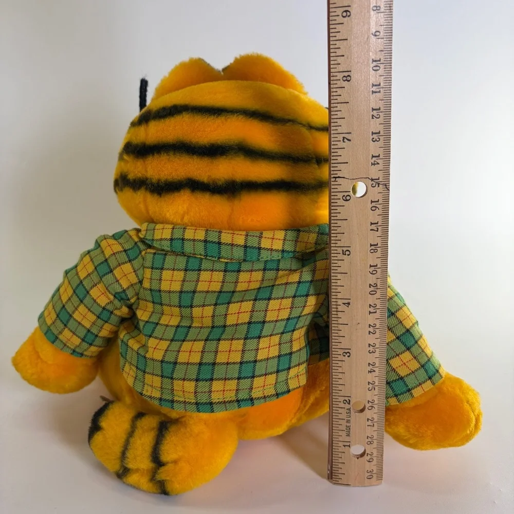 VTG 1981‎ Dakin Stuffed Plush Garfield Cat - Born to Party NO Lampshade